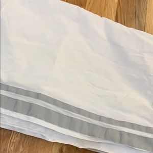 Pottery Barn Kids Crib Skirt